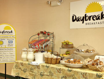 Hotel Days & By Wyndham In Lafayette