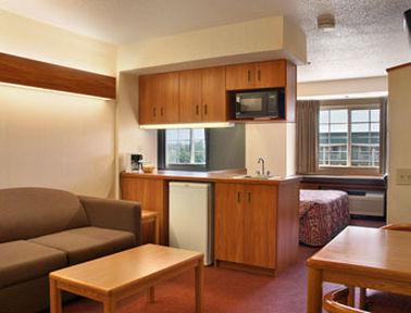 Hotel Days & By Wyndham In Lafayette